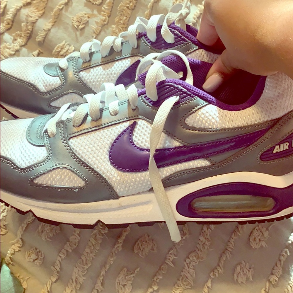 Purple Nike Airmax